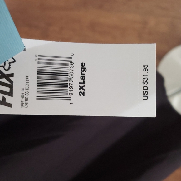 NWT Fox T-shirt - Picture 3 of 6